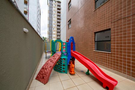 Apartamento à venda com 120m², 4 quartos e 2 vagasPLAYGROUND