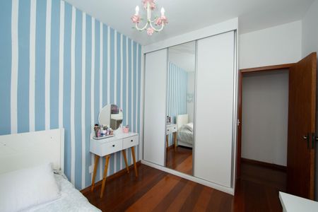 Apartamento à venda com 120m², 4 quartos e 2 vagasQUARTO2