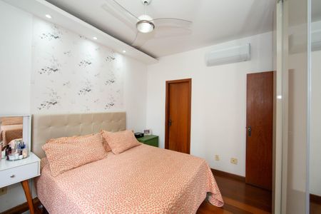 Apartamento à venda com 120m², 4 quartos e 2 vagasQUARTO3