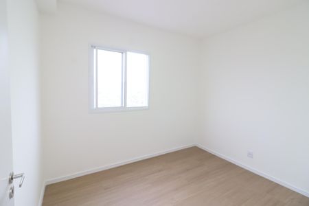 Quarto 2 de apartamento para alugar com 2 quartos, 42m² em Jaguaribe, Osasco