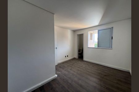 Apartamento à venda com 161m², 3 quartos e 2 vagas Apartamento à venda com 161m², 3 quartos e 2 vagasQuarto Suíte