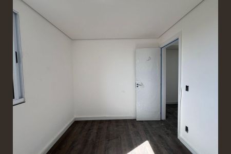 Apartamento à venda com 161m², 3 quartos e 2 vagas Apartamento à venda com 161m², 3 quartos e 2 vagasQuarto 3