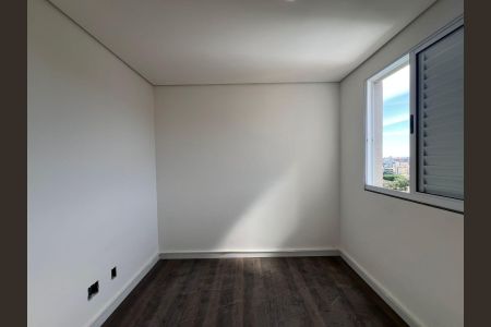 Apartamento à venda com 161m², 3 quartos e 2 vagas Apartamento à venda com 161m², 3 quartos e 2 vagasQuarto 3