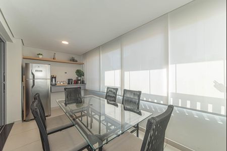 Apartamento para alugar com 36m², 1 quarto e 1 vaga Apartamento para alugar com 36m², 1 quarto e 1 vagaVaranda