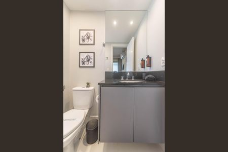 Apartamento para alugar com 36m², 1 quarto e 1 vaga Apartamento para alugar com 36m², 1 quarto e 1 vagaBanheiro