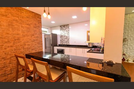 Casa à venda com 200m², 4 quartos e 2 vagasCozinha