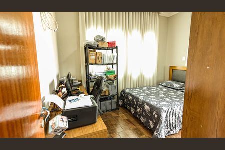 Casa à venda com 200m², 4 quartos e 2 vagasQuarto 3