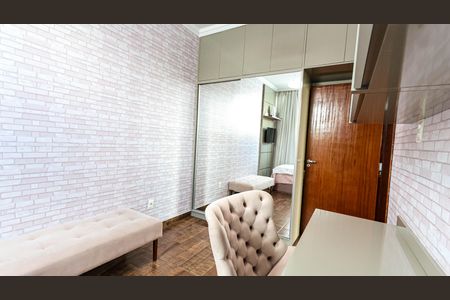 Casa à venda com 200m², 4 quartos e 2 vagasQuarto 1