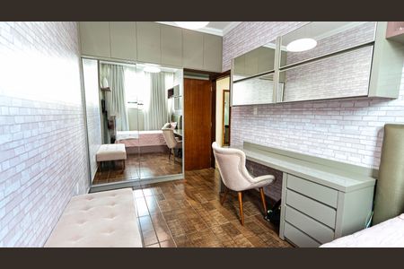 Casa à venda com 200m², 4 quartos e 2 vagasQuarto 1