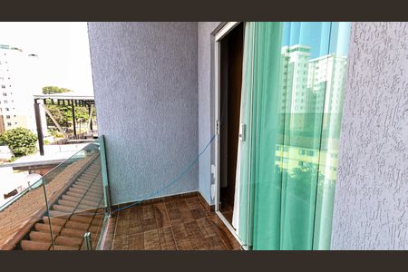 Casa à venda com 200m², 4 quartos e 2 vagasVaranda do Quarto 3