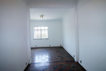 Sala de apartamento à venda com 2 quartos, 70m² em Olaria, Rio de Janeiro