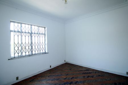 Sala de apartamento à venda com 2 quartos, 70m² em Olaria, Rio de Janeiro