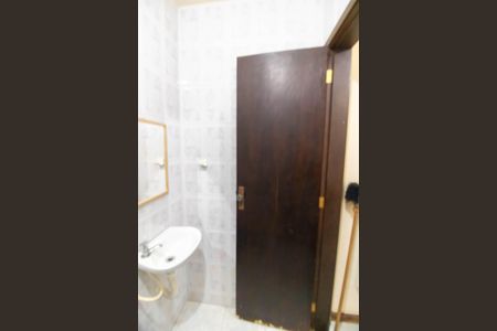 Casa para alugar com 250m², 3 quartos e 2 vagasBanheiro de serviço