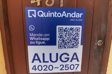 Casa para alugar com 250m², 3 quartos e 2 vagasPlaquinha 