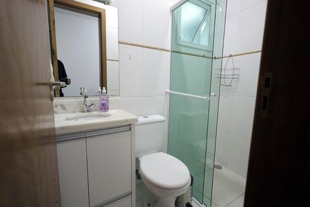 Apartamento à venda com 72m², 2 quartos e 1 vaga Apartamento à venda com 72m², 2 quartos e 1 vagaBanheiro
