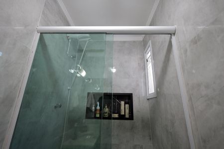 Apartamento à venda com 72m², 2 quartos e 1 vaga Apartamento à venda com 72m², 2 quartos e 1 vagaBanheiro Suíte