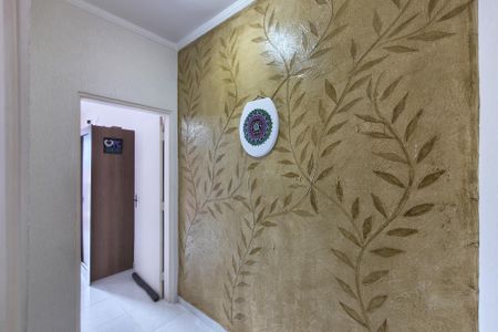 Casa para alugar com 72m², 2 quartos e 1 vagaHall da escada 