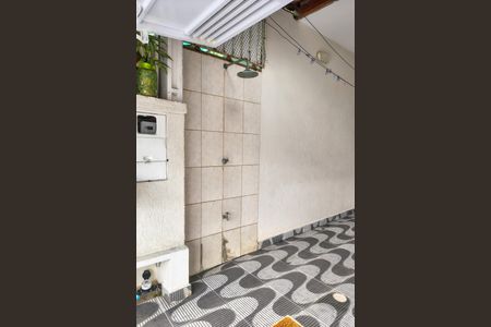 Casa para alugar com 72m², 2 quartos e 1 vaga Casa para alugar com 72m², 2 quartos e 1 vagaDucha