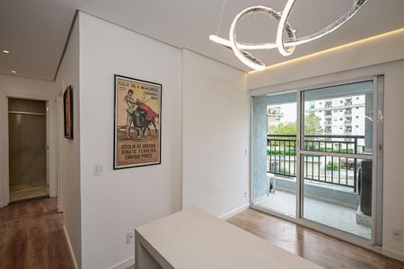 Apartamento para alugar com 39m², 2 quartos e 1 vagaSala