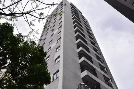 Apartamento para alugar com 39m², 2 quartos e 1 vagaFachada