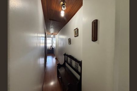 Sala - corredor de acesso de apartamento para alugar com 2 quartos, 60m² em Botafogo, Rio de Janeiro