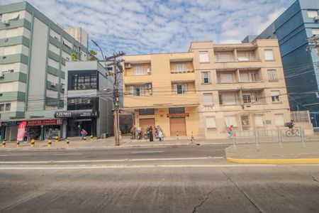 Apartamento à venda com 44m², 1 quarto e 1 vagafachada/Placa