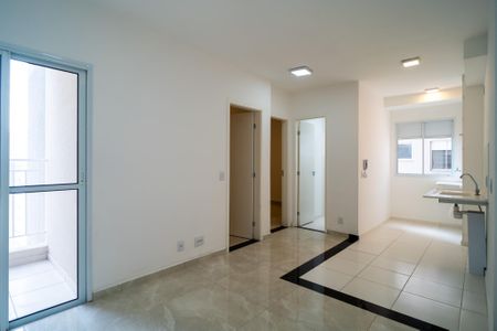 Apartamento para alugar com 41m², 2 quartos e 1 vaga Apartamento para alugar com 41m², 2 quartos e 1 vagaSala