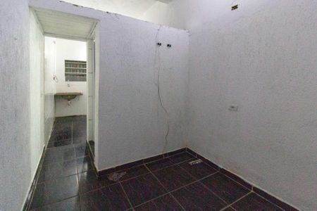 Quarto de casa para alugar com 1 quarto, 35m² em Taboão, Guarulhos