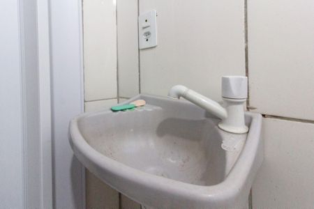 Banheiro de casa para alugar com 1 quarto, 35m² em Taboão, Guarulhos