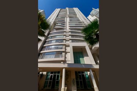 Apartamento para alugar com 111m², 2 quartos e 2 vagas