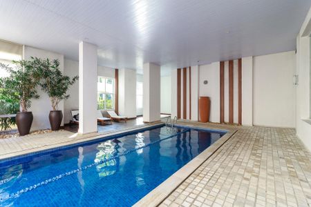 Apartamento para alugar com 111m², 2 quartos e 2 vagas