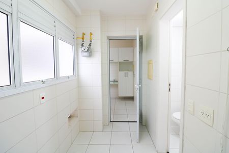 Apartamento para alugar com 111m², 2 quartos e 2 vagas Apartamento para alugar com 111m², 2 quartos e 2 vagasÁrea de Serviço