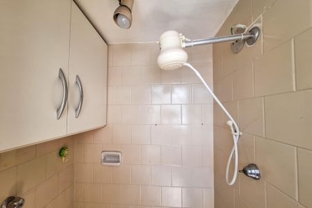 Apartamento à venda com 72m², 2 quartos e sem vagaBanheiro de serviço