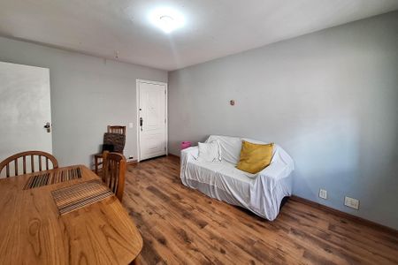 Apartamento à venda com 72m², 2 quartos e sem vagaSala