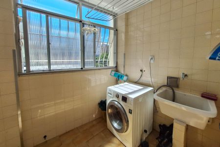 Apartamento à venda com 72m², 2 quartos e sem vagaÁrea de Serviço