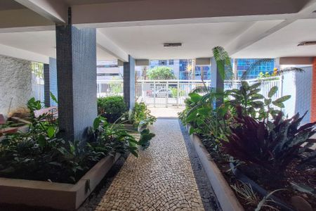 Apartamento à venda com 72m², 2 quartos e sem vagaÁrea comum