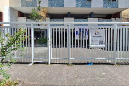 Apartamento à venda com 72m², 2 quartos e sem vagaFachada