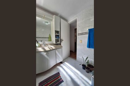 Apartamento à venda com 72m², 2 quartos e sem vagaBanheiro