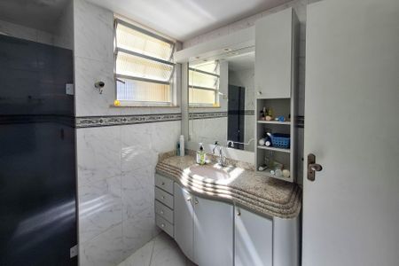 Apartamento à venda com 72m², 2 quartos e sem vagaBanheiro