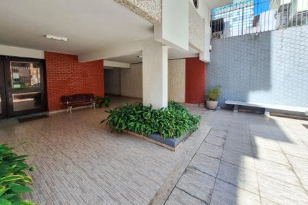 Apartamento à venda com 72m², 2 quartos e sem vagaÁrea comum
