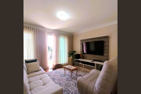 Casa de condomínio à venda com 345m², 5 quartos e 4 vagas Casa de condomínio à venda com 345m², 5 quartos e 4 vagasSala