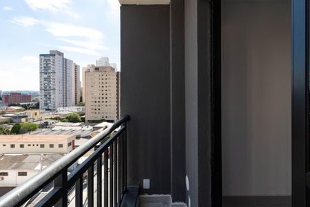 Studio para alugar com 24m², 1 quarto e sem vaga Studio para alugar com 24m², 1 quarto e sem vagaVaranda