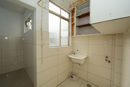 Apartamento à venda com 70m², 3 quartos e 1 vaga Apartamento à venda com 70m², 3 quartos e 1 vagaAREA DE SERVICO