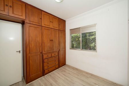 Apartamento à venda com 70m², 3 quartos e 1 vaga Apartamento à venda com 70m², 3 quartos e 1 vagaQUARTO2