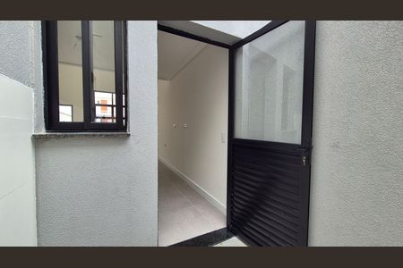 Casa à venda com 105m², 3 quartos e 4 vagas