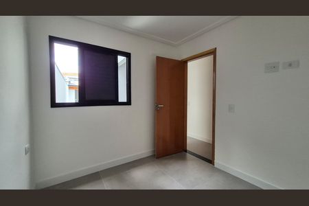Casa à venda com 105m², 3 quartos e 4 vagas