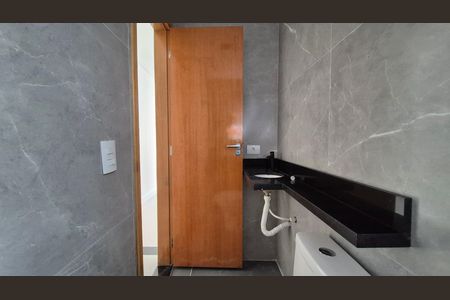 Casa à venda com 105m², 3 quartos e 4 vagas