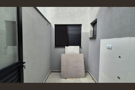 Casa à venda com 105m², 3 quartos e 4 vagas
