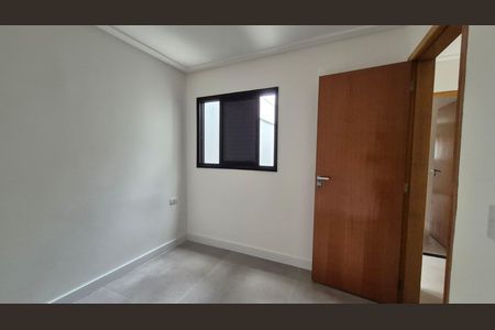 Casa à venda com 105m², 3 quartos e 4 vagas