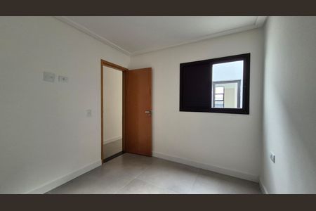 Casa à venda com 105m², 3 quartos e 4 vagas